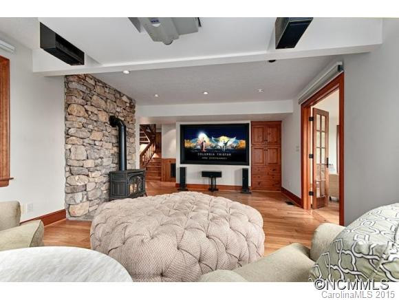 647 Pinners Cove - Photo 15