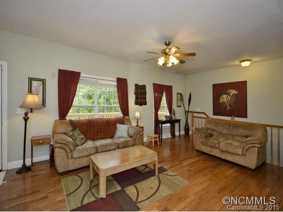 73 Rita Lane - Photo 4