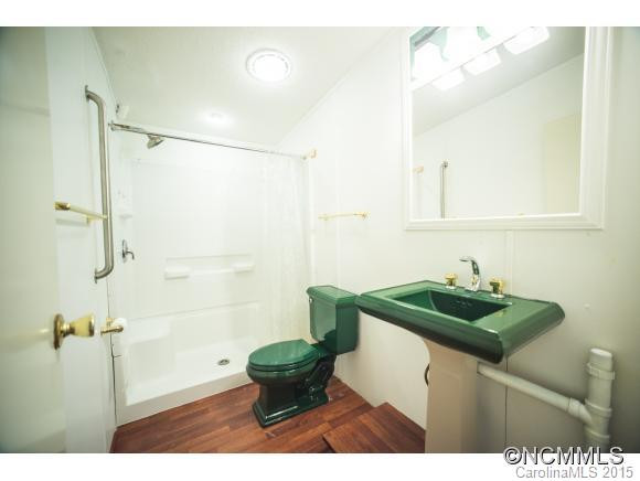 1703 Newfound Road - Photo 15