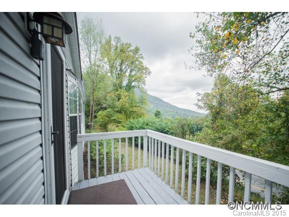 1703 Newfound Road - Photo 18