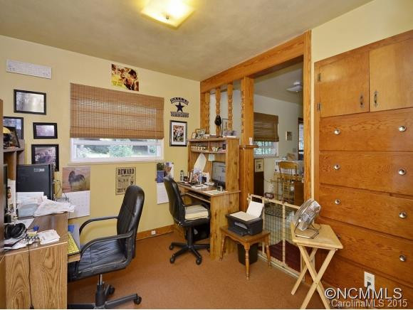 43 Hill Top Road - Photo 11