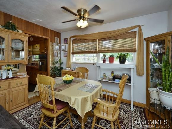 43 Hill Top Road - Photo 5