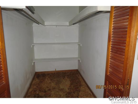 297 Ohio - Photo 10