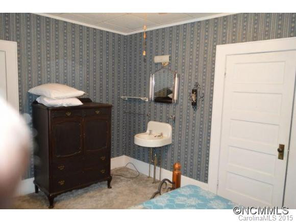 839 Fifth Ave. West - Photo 13