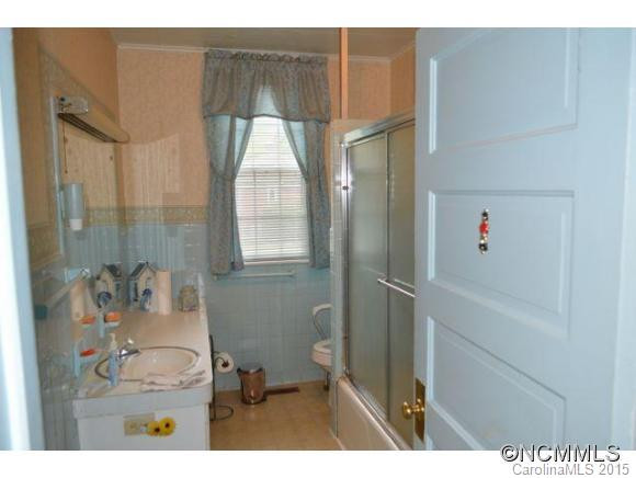839 Fifth Ave. West - Photo 14