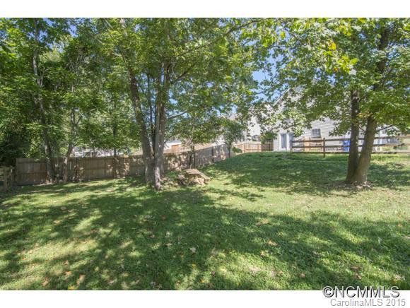 231 Merchant Street - Photo 3