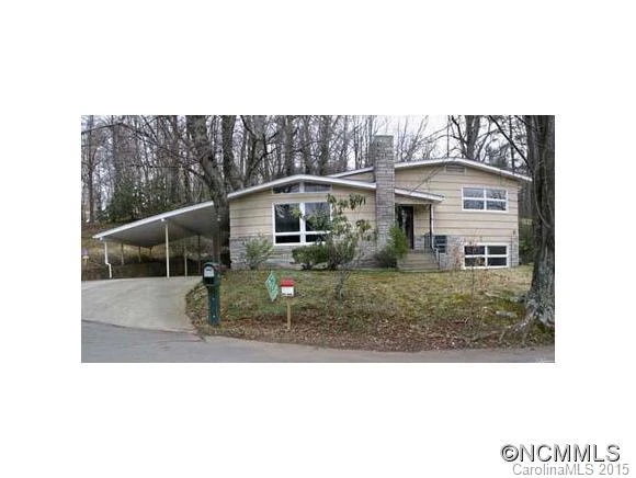 65 Camelot Drive