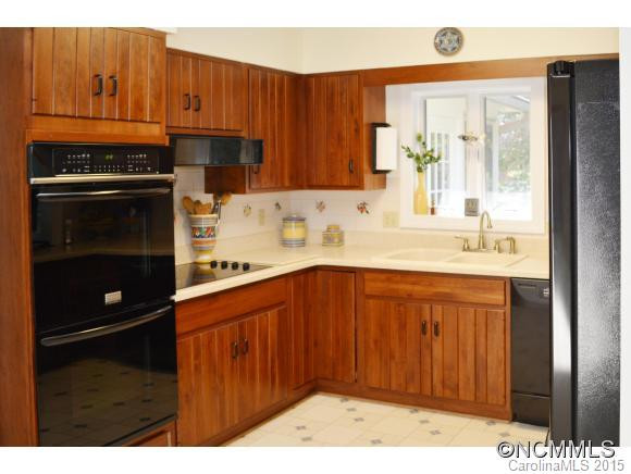 11 Surrey Run - Photo 10