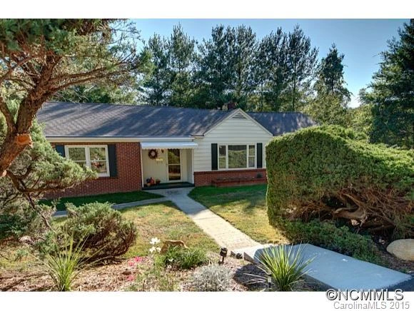 605 English Road