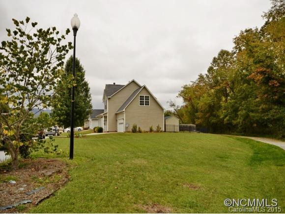 341 Meadow Pathway Drive - Photo 15