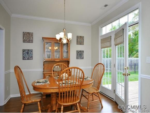 341 Meadow Pathway Drive - Photo 6