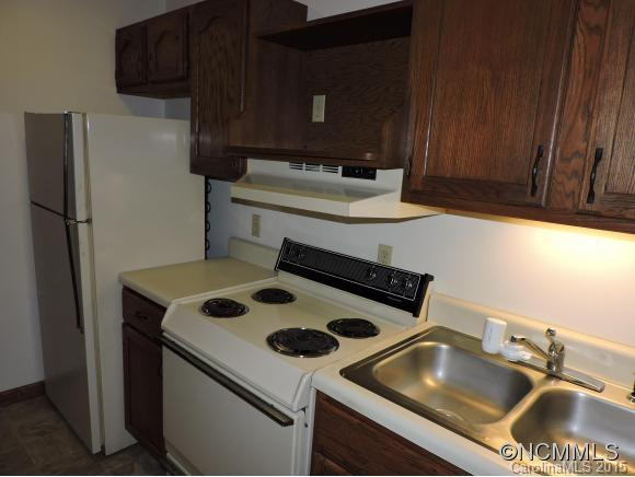 427 Mother-in-law Lane - Photo 11