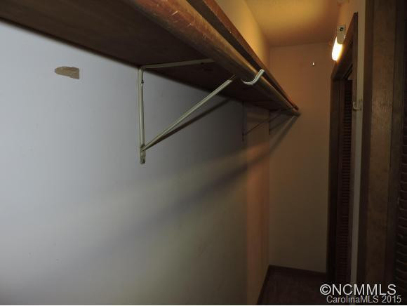 427 Mother-in-law Lane - Photo 14