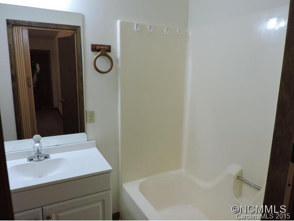 427 Mother-in-law Lane - Photo 16
