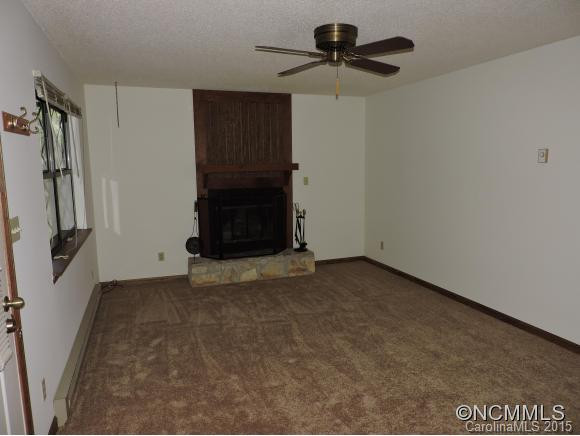 427 Mother-in-law Lane - Photo 7