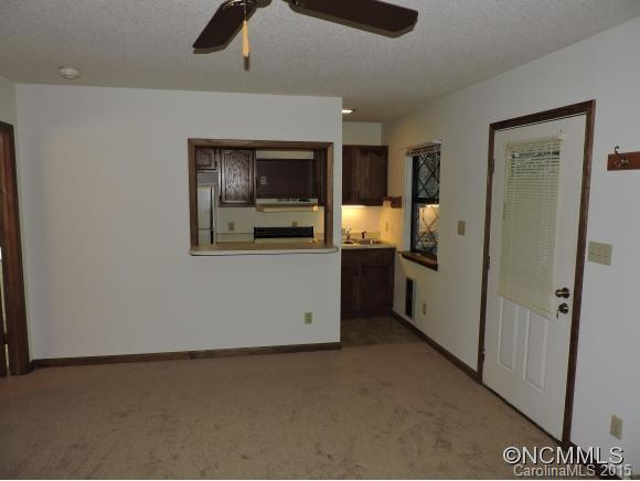 427 Mother-in-law Lane - Photo 9