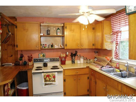 816 Upper Glady Fork Road - Photo 14