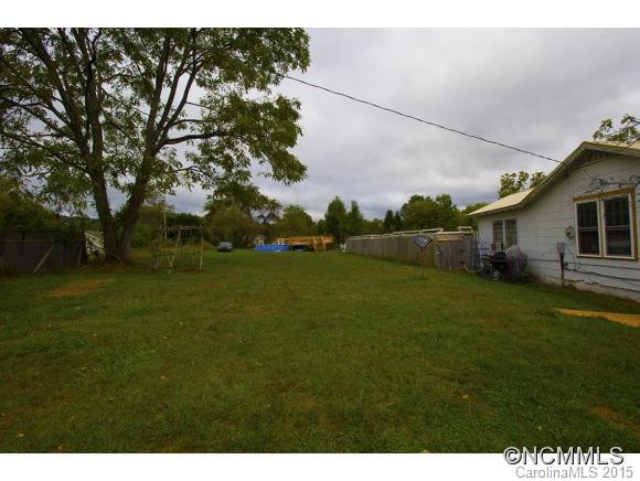 214 Azaela - Photo 3
