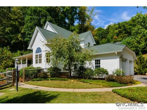 21 Applewood Lane
