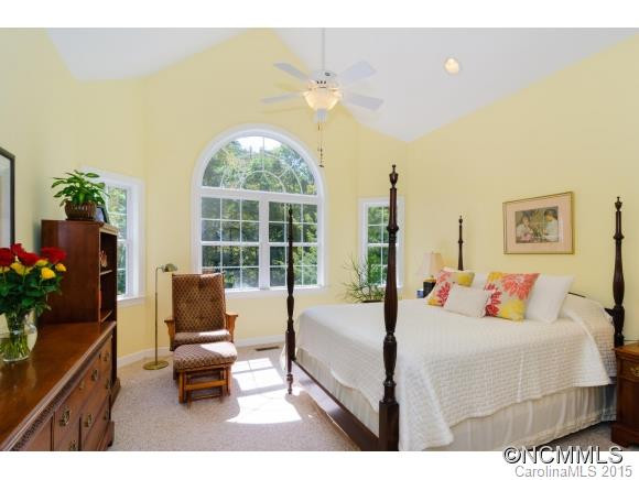 21 Applewood Lane - Photo 12