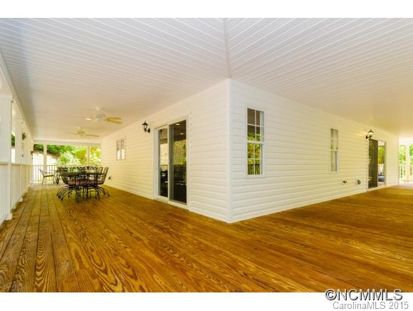 21 Applewood Lane - Photo 18