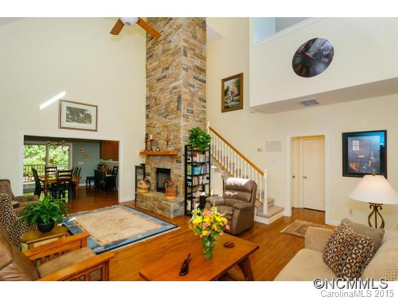 21 Applewood Lane - Photo 5