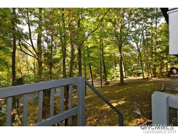 57 Stonecrest Heights - Photo 2