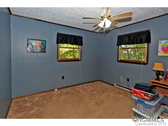 57 Stonecrest Heights - Photo 13
