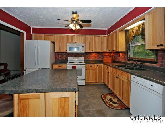 57 Stonecrest Heights - Photo 7