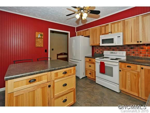 57 Stonecrest Heights - Photo 8