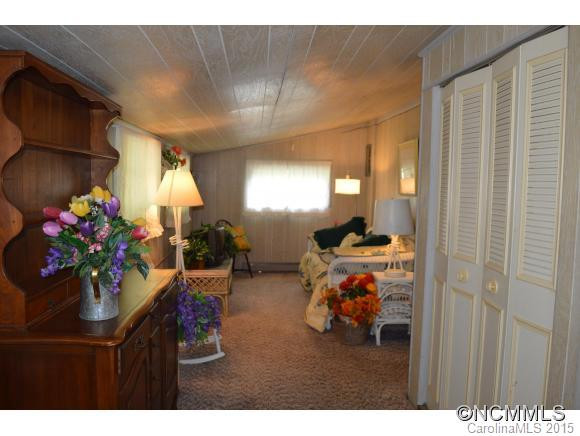 710 Bryan Avenue - Photo 12
