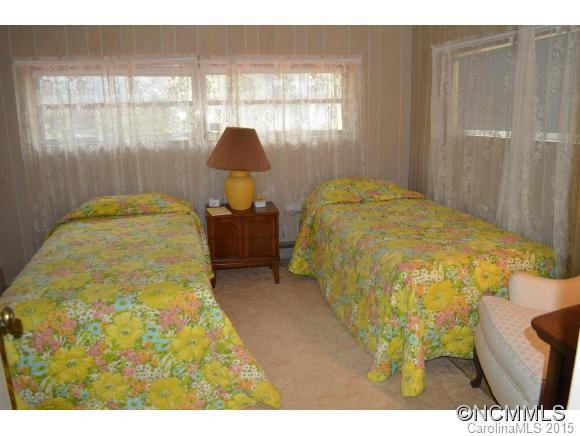 710 Bryan Avenue - Photo 15