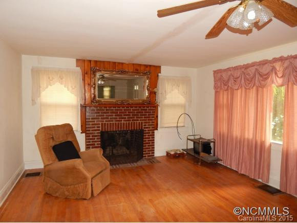 441 Hillside Terrace - Photo 17