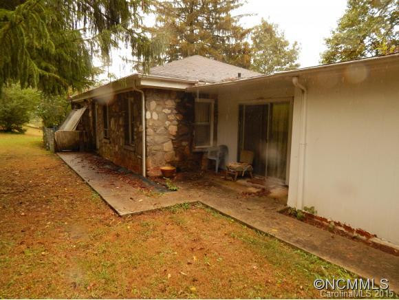 441 Hillside Terrace - Photo 10