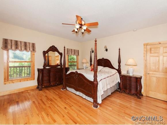 101 Trinity Drive - Photo 8