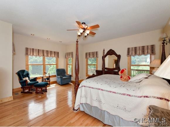 101 Trinity Drive - Photo 9