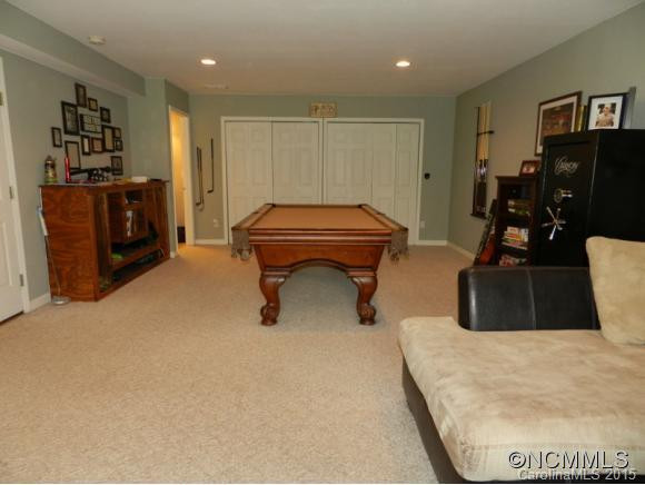 10 Winding Oak Drive - Photo 18