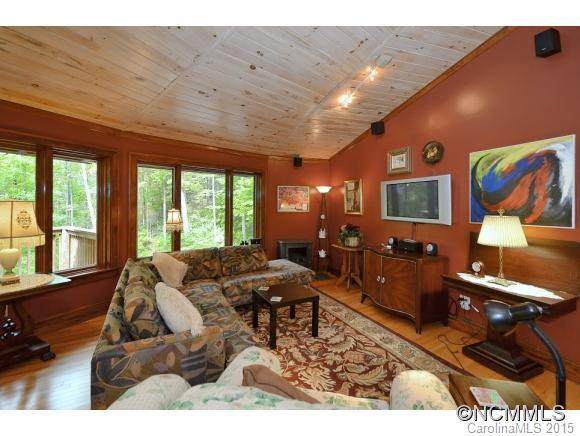 76 Falling Waters Road - Photo 14