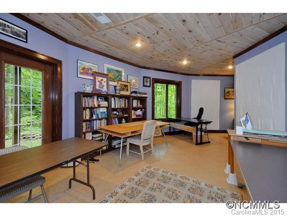 76 Falling Waters Road - Photo 7