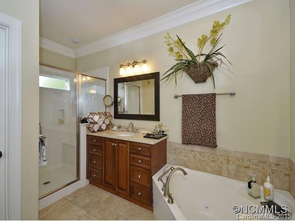1903 Country Club Road - Photo 15