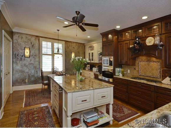 1903 Country Club Road - Photo 9