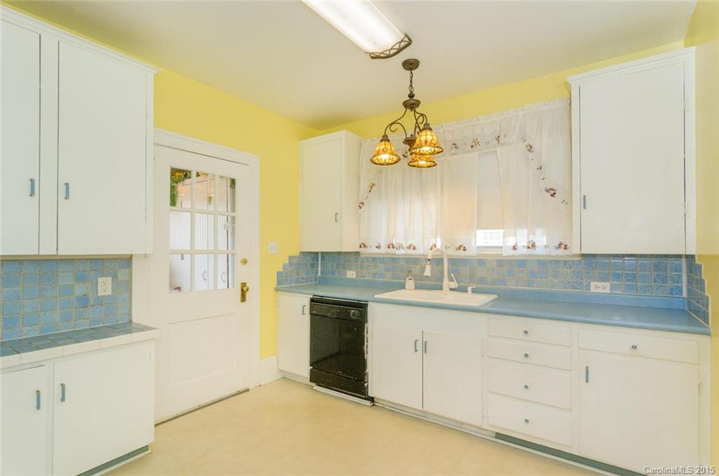 149 Brevard Road - Photo 8