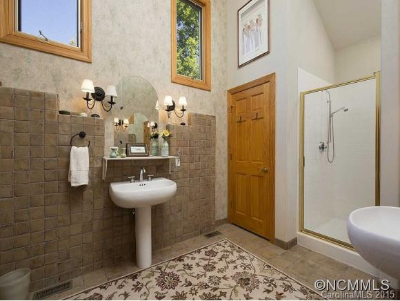 303 Piney Knoll Lane - Photo 12