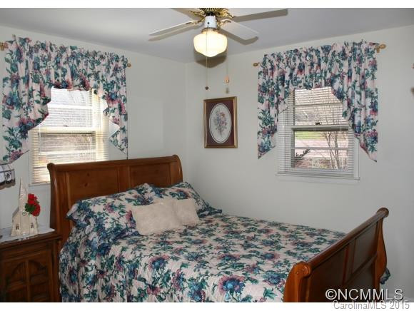 130 Azalea - Photo 14