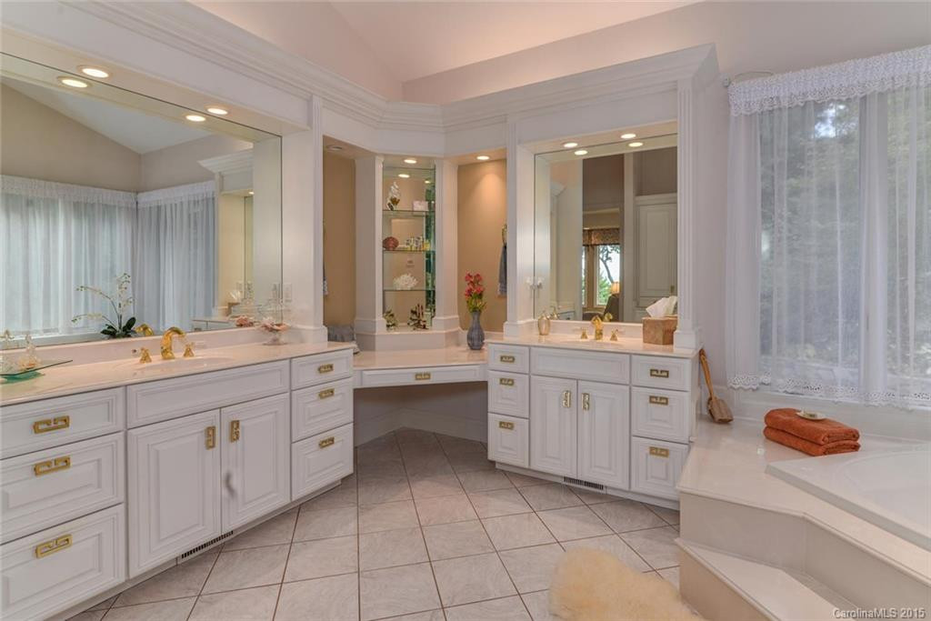 101 Beckwood Court - Photo 13