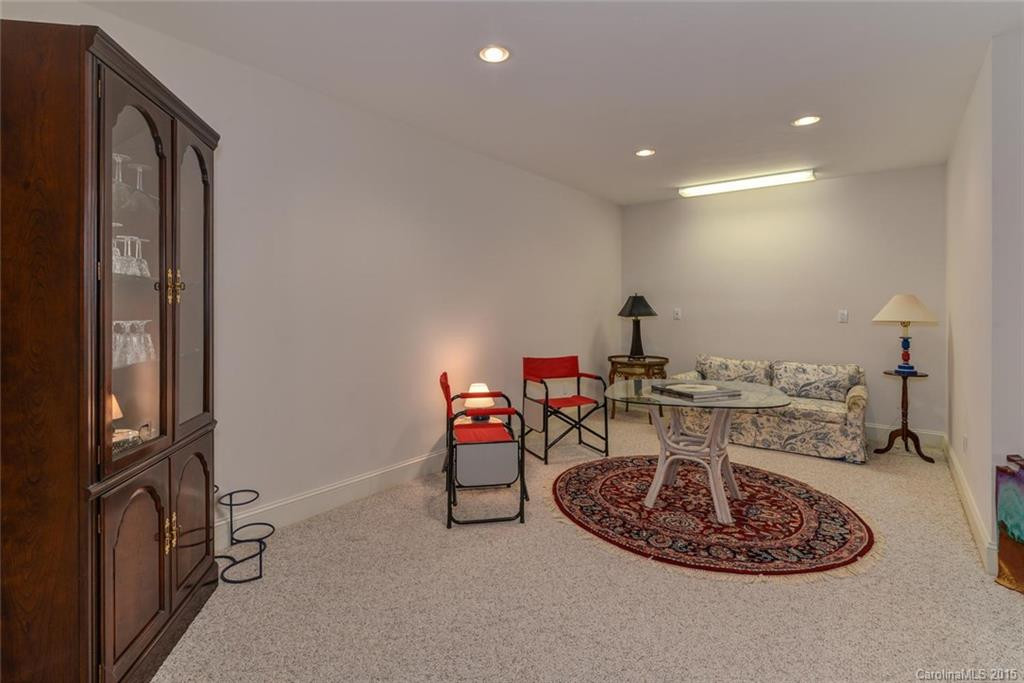 101 Beckwood Court - Photo 20