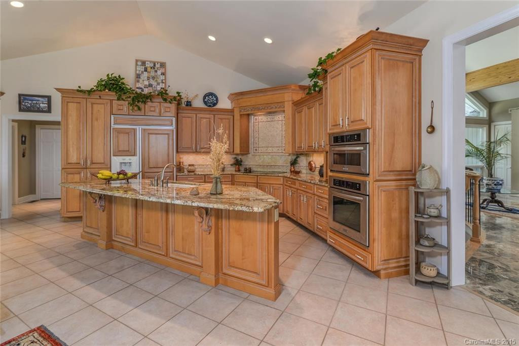 101 Beckwood Court - Photo 10