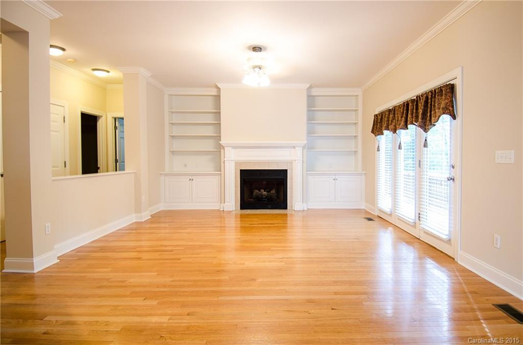 124 Mountain Drive - Photo 4