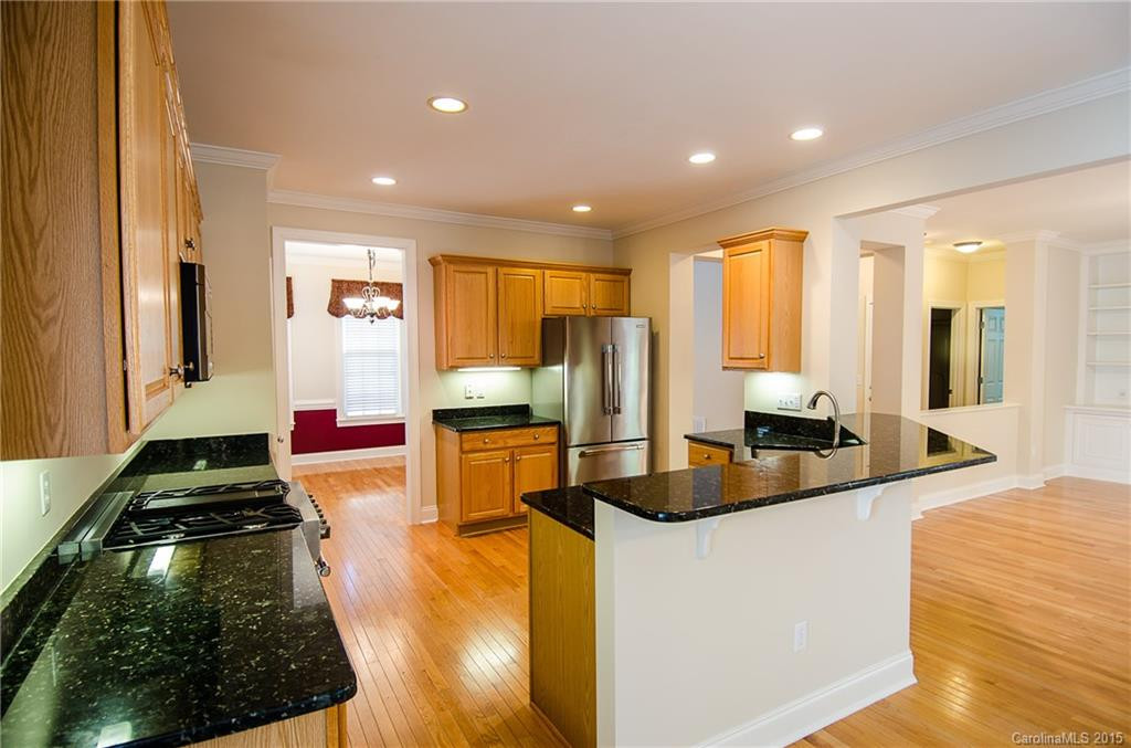 124 Mountain Drive - Photo 7