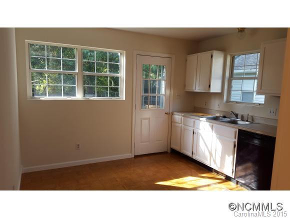 149 Sycamore Drive - Photo 2
